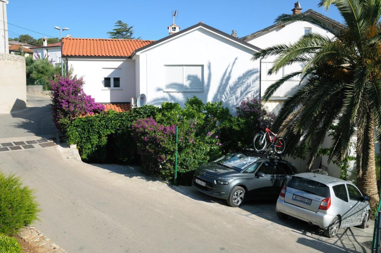 Apartments Antares Мали-Лошинь Экстерьер фото