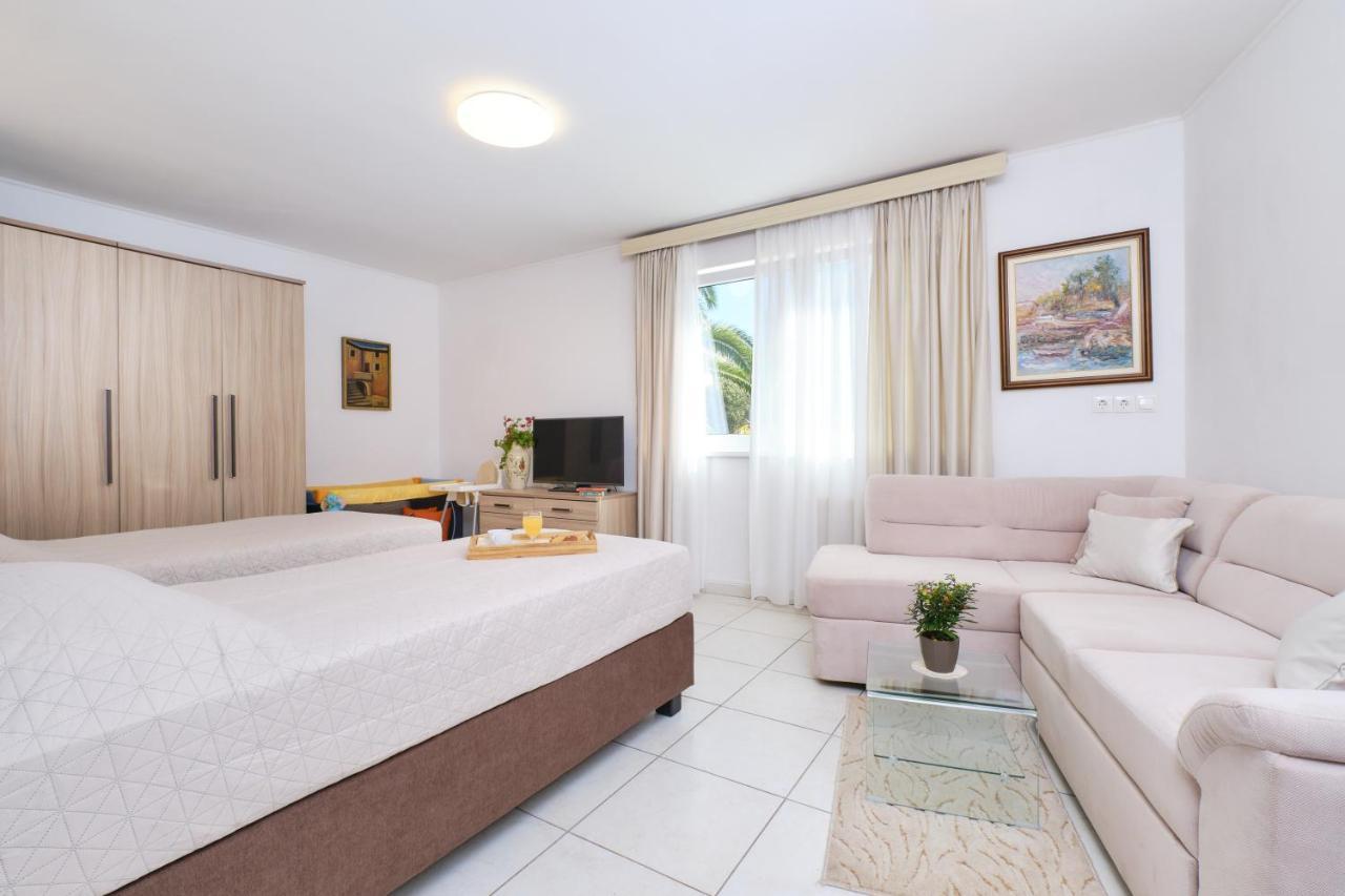 Apartments Antares Мали-Лошинь Экстерьер фото